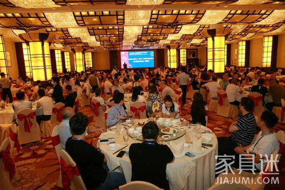 中國家具廠商對接大會現(xiàn)場
