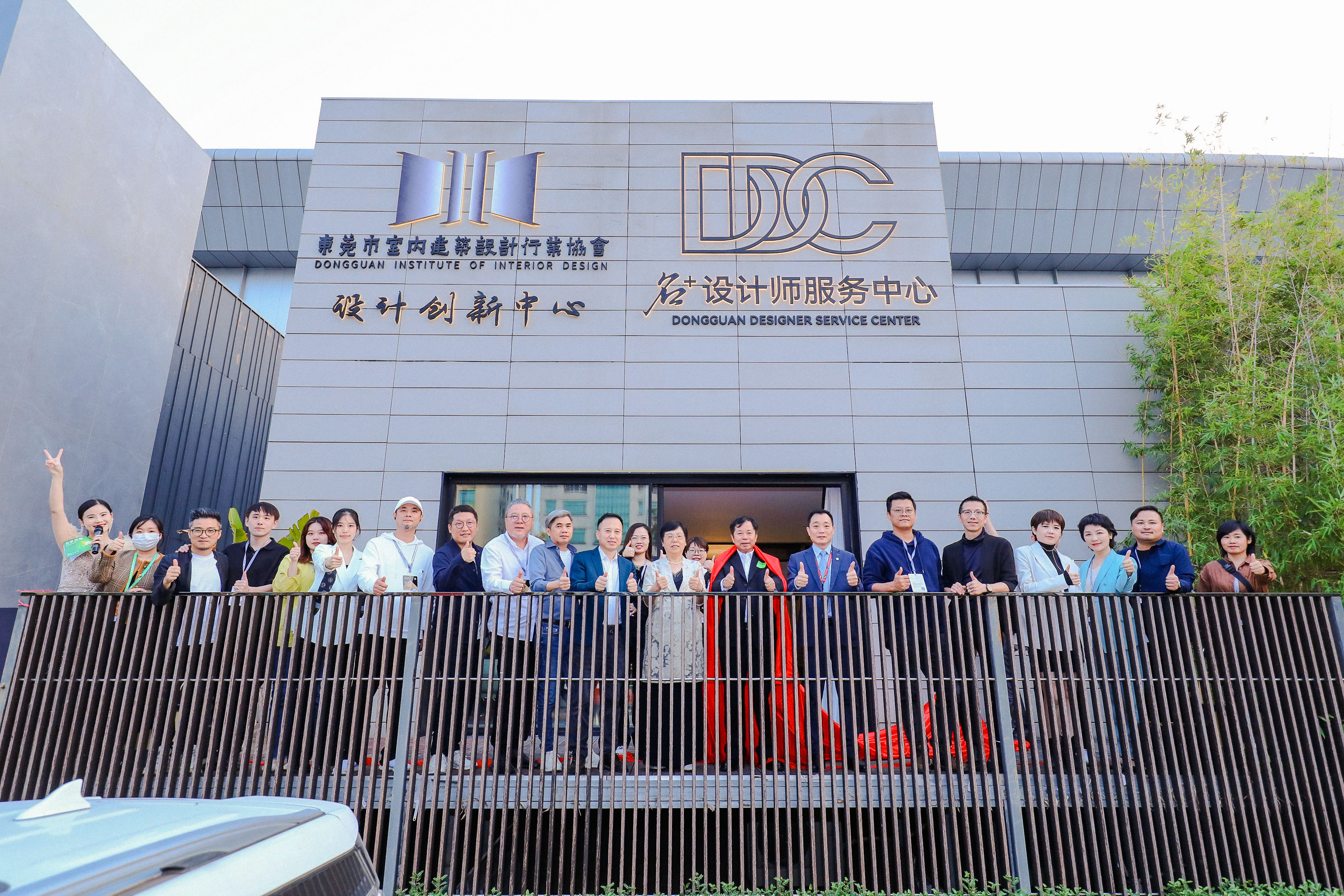 王祖藍(lán)到東莞厚街，竟然是為了逛這個(gè)家具商城！